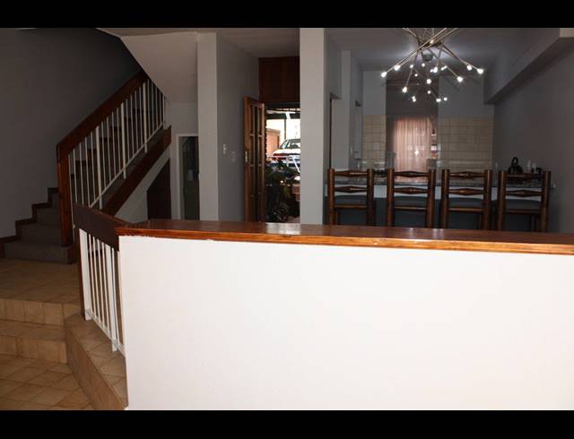 3 BEDROOM HOUSE SOLD IN FLORAUNA